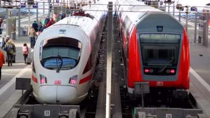 Trains in München Hauptbahnhof