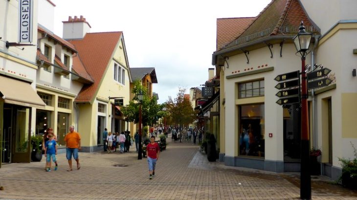 Wertheim Village Outlet Shopping