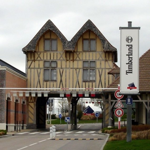 McArthur Glen Outlet Mall in Troyes