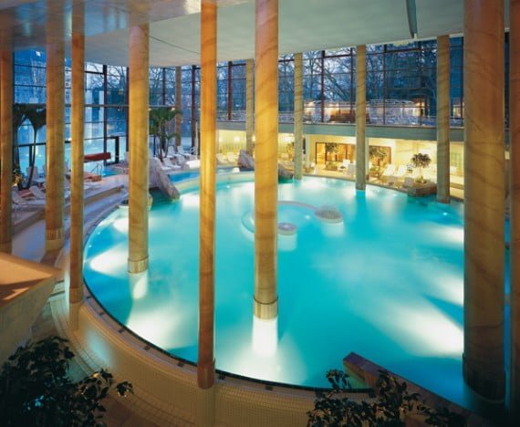 Relax in the Carolus Thermen Spa in Aachen