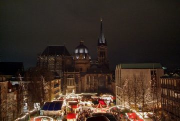 Aachen Christmas Market in front of the Dom