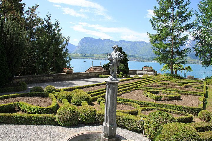 Schloss Oberhofen Castle Garden