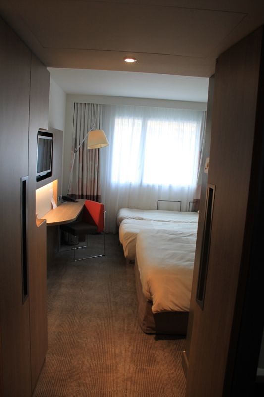 Bedroom in the Novotel Lugano Paradiso