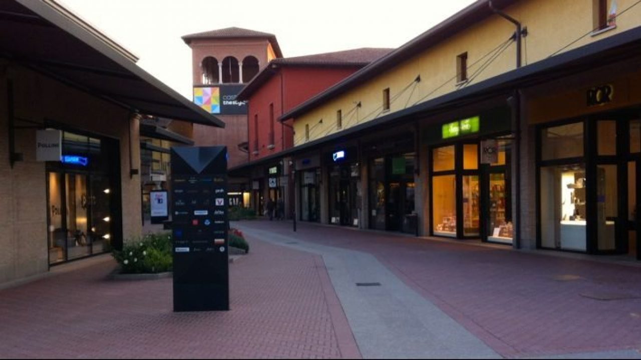 Save at Castel Guelfo Factory Outlet Stores near Bologna in Italy