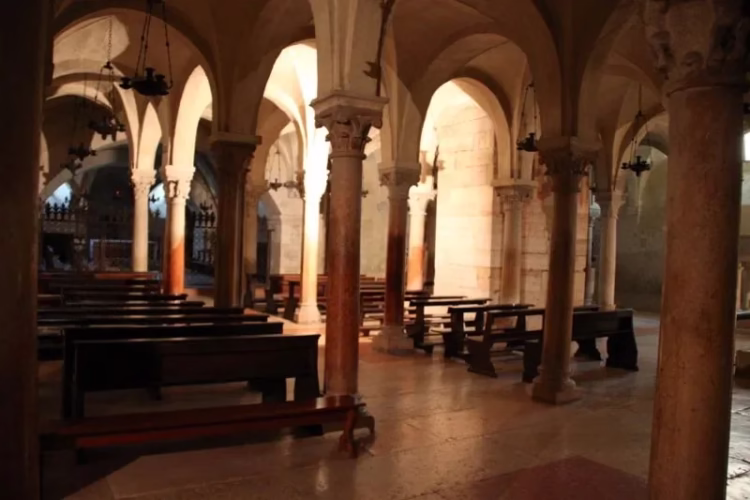 The Crypt of San Zeno Maggiore