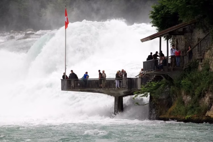 Rheinfall Close-up Look