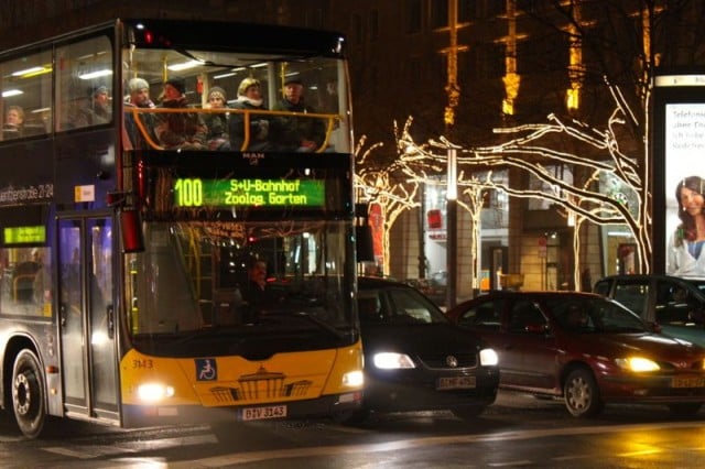 Berlin Bus 100 on Unter den Linden