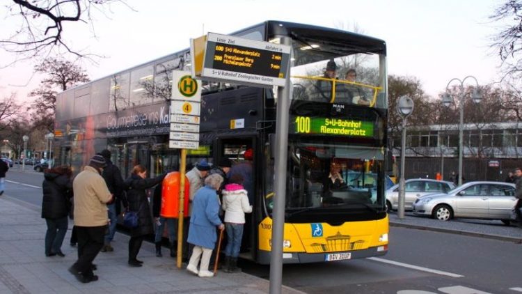 Berlin Bus 100 at Zoologischer Garten Bahnhof - cheap public transportation bus tour in Berlin