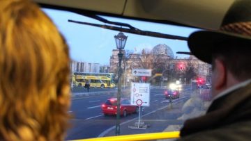 Seeing the Reichstag from Berlin Bus 100