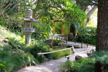 Stone lantern in the Japanese garden at Villa Ephrussi de Rothschild