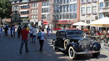 Vintage Mercedes on Aachen Markt