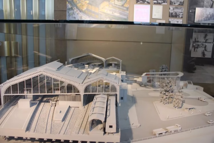 Model of the Tränenpalast (Palace of Tears) in Berlin