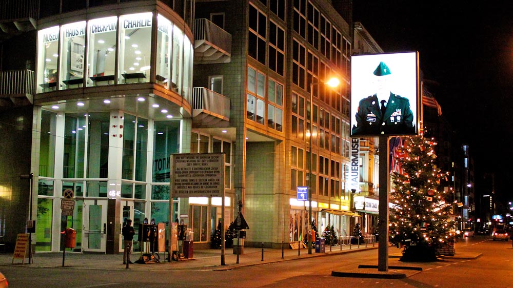 Mauermuseum Haus am Checkpoint Charlie at Night