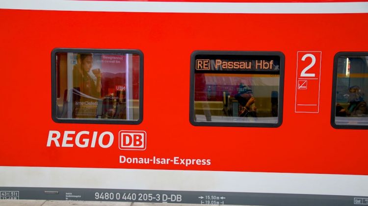 Regional Express to Passau Hbf