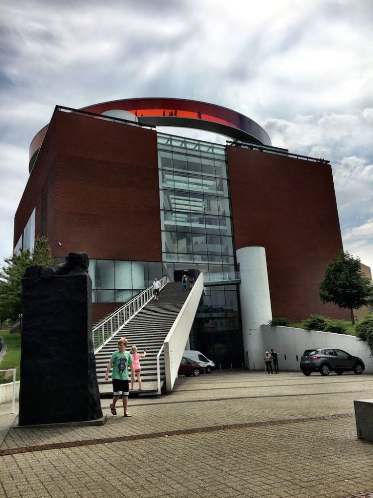 ARoS Aarhus Art Museum entance