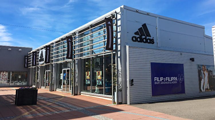 Adidas at Hede Fashion Outlet in Sweden 1148
