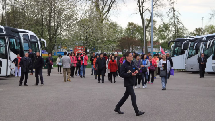 Zaanse Schans day trippers