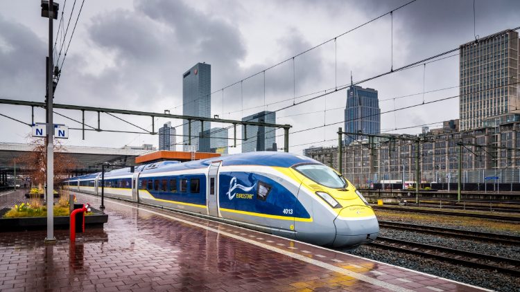 direct Eurostar trains connect Amsterdam via Rotterdam with London without requiring transfers in Brussels