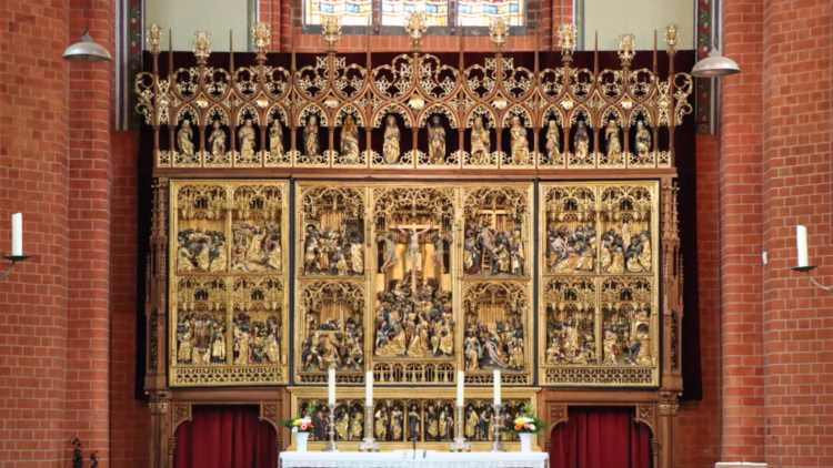 FUll Opened Borman Altar in Güstrow
