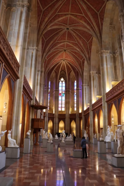 Friedrichswerdersche Kirche Berlin Sculptures in the Nave