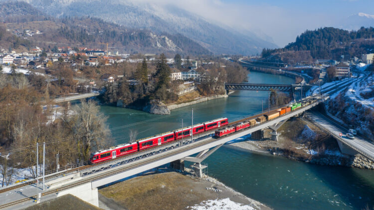 Confluence of the Rhines in Reichenau with railway bridge