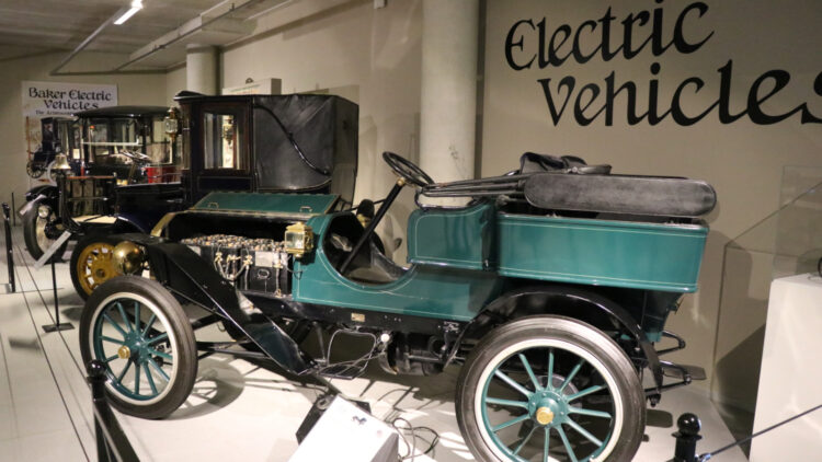 1908 Baker Electric Roadster
