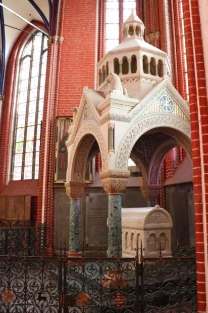 Grave of Duke Johann Albrecht II