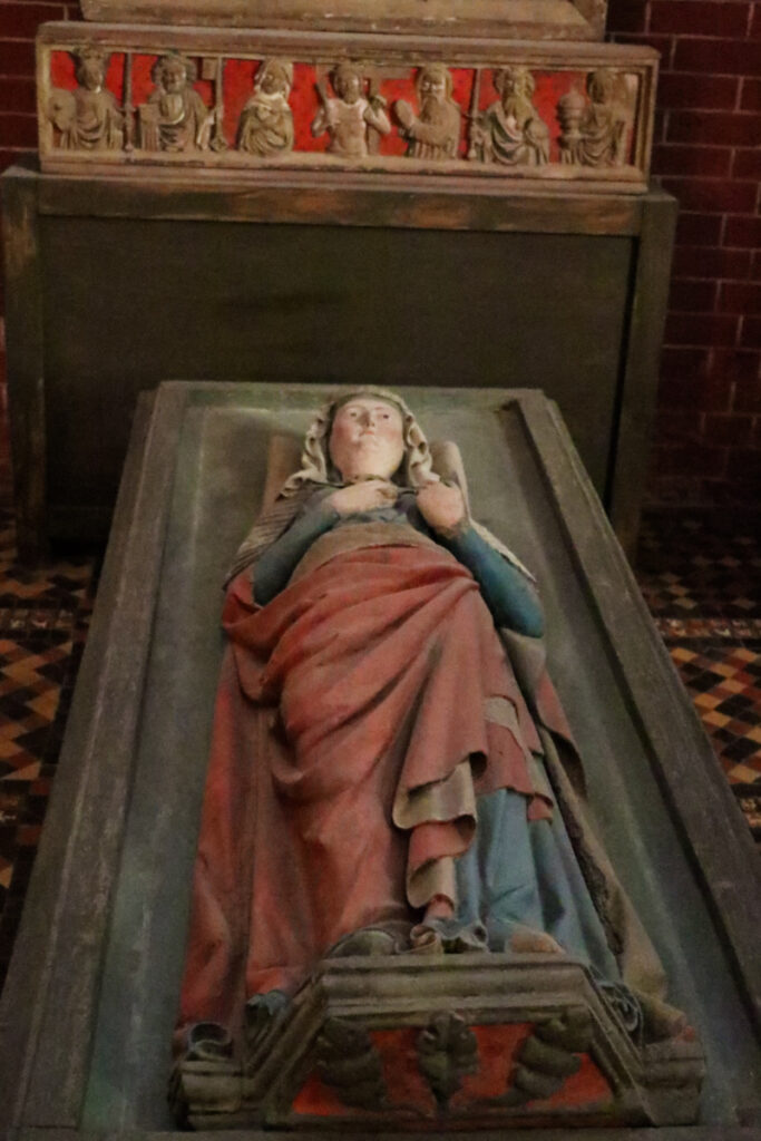 grave tomb of Queen Margrethe of Denmark in Doberaner Münster