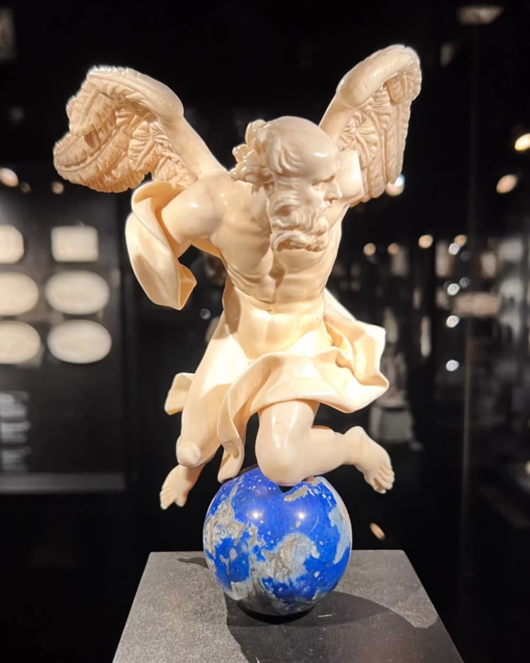 Chronos on the Globe in Ivory in Liebieghaus