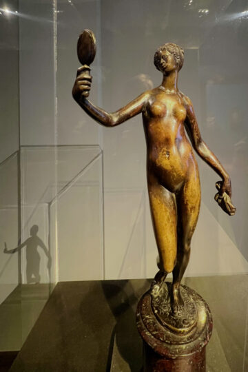 Black Venus sculpture by Barthélemy Prieur in the Liebieghaus Museum in Frankfurt