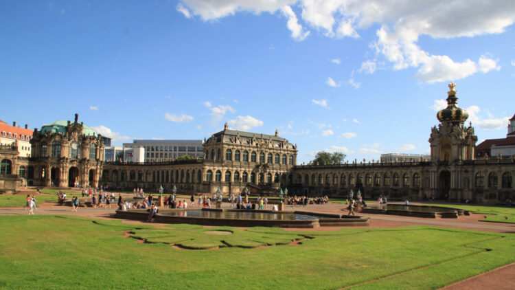 The Zwinger is used for major museums including the Old Master paintings, sculptures, scientific instruments, and the famous porcelain collection