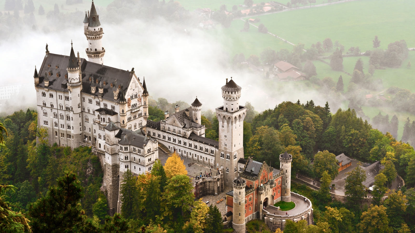 Visit Romantic Disney Like Schloss Neuschwanstein Castle Munich 