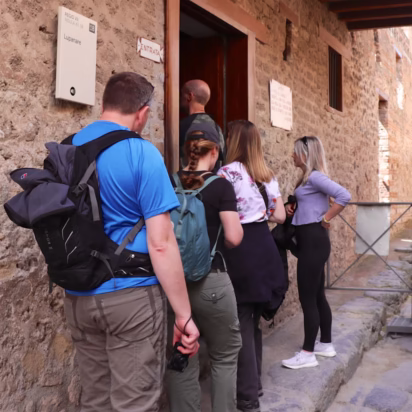 The Pompeii Lupanara (brothel) remains as popular as ever. This is one place in Pompeii where there is a one-way system in force.
