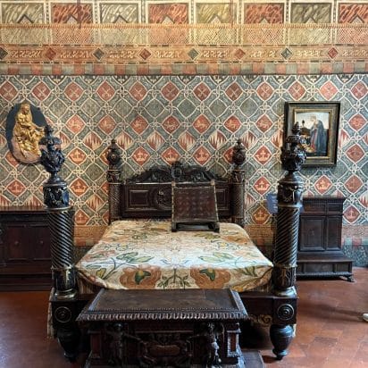 Bedroom in the Palazzo Davanzati in Florence