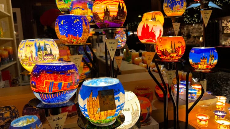Cologne Christmas Market Tea Lights with Cathedral (Dom) motifs